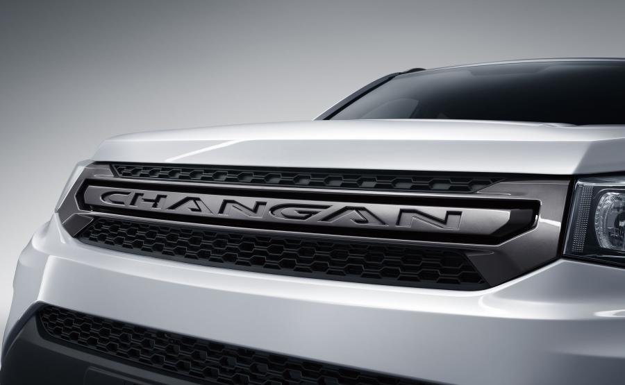 Детали экстерьера ChangAn CS75 Million Edition 2019 года  (фото 2 из 5)